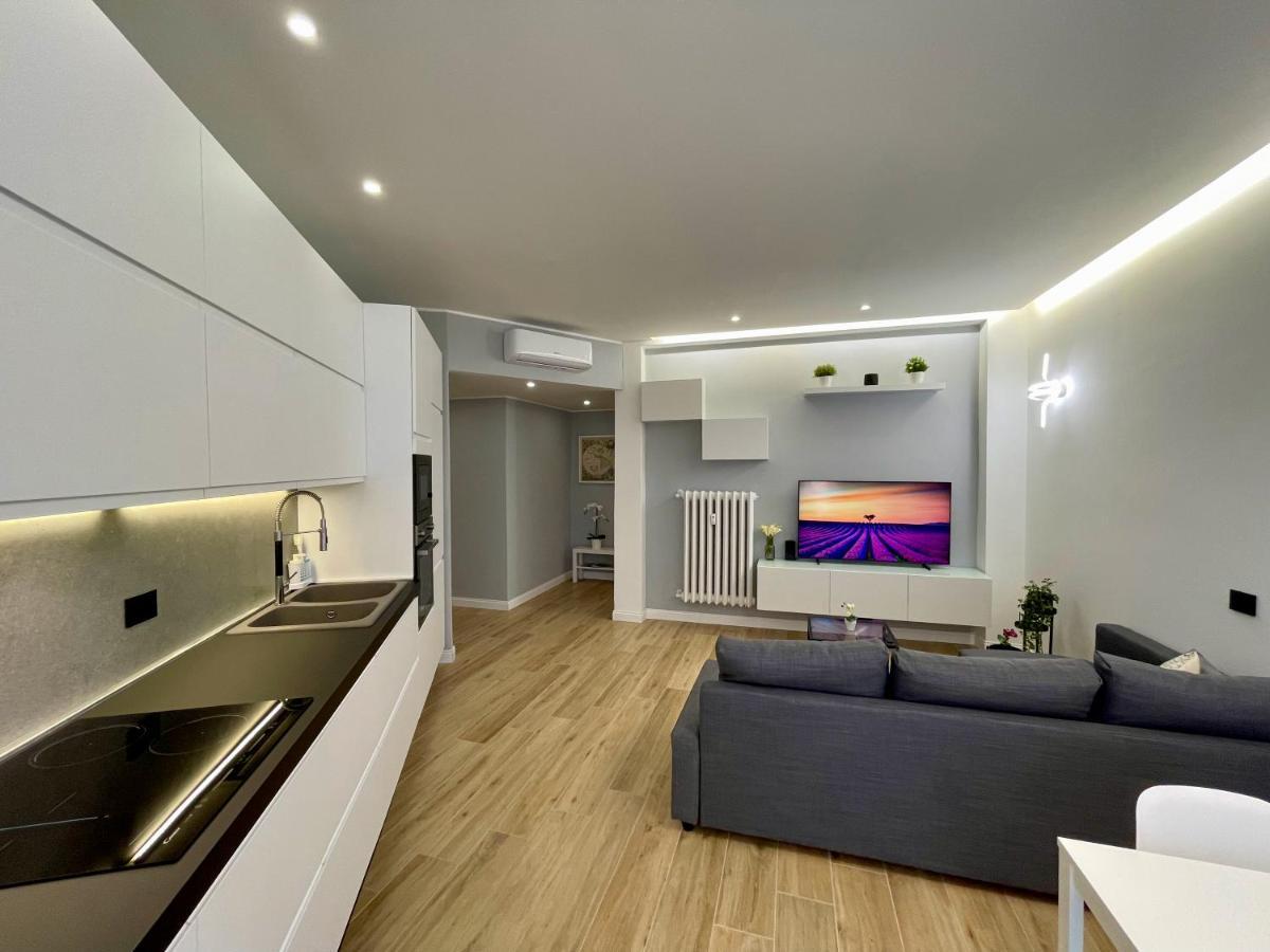 Luxury Downtown - Milan Mf Apartments Экстерьер фото